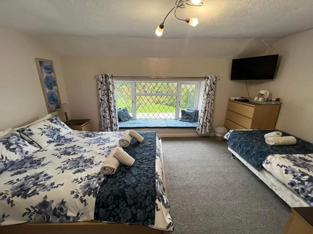 Cwmbach Guest House Нит Номер фото
