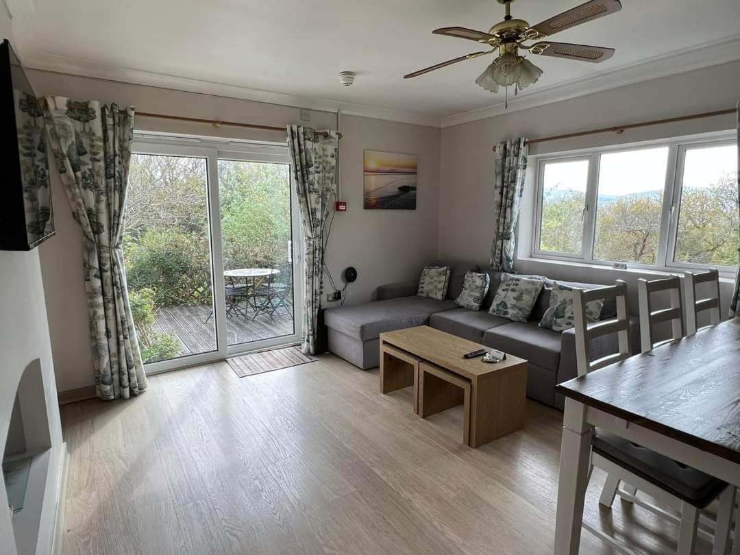 Cwmbach Guest House Нит Номер фото