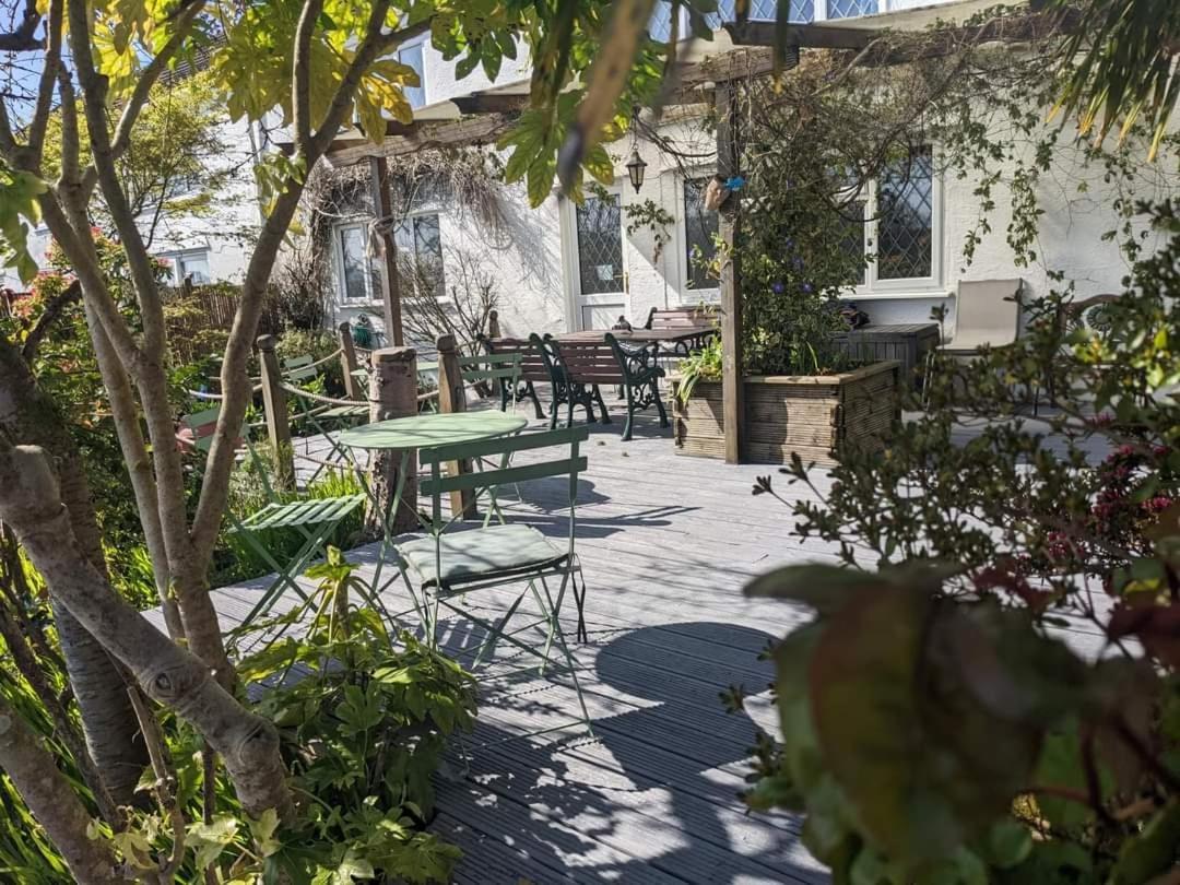 Cwmbach Guest House Нит Номер фото